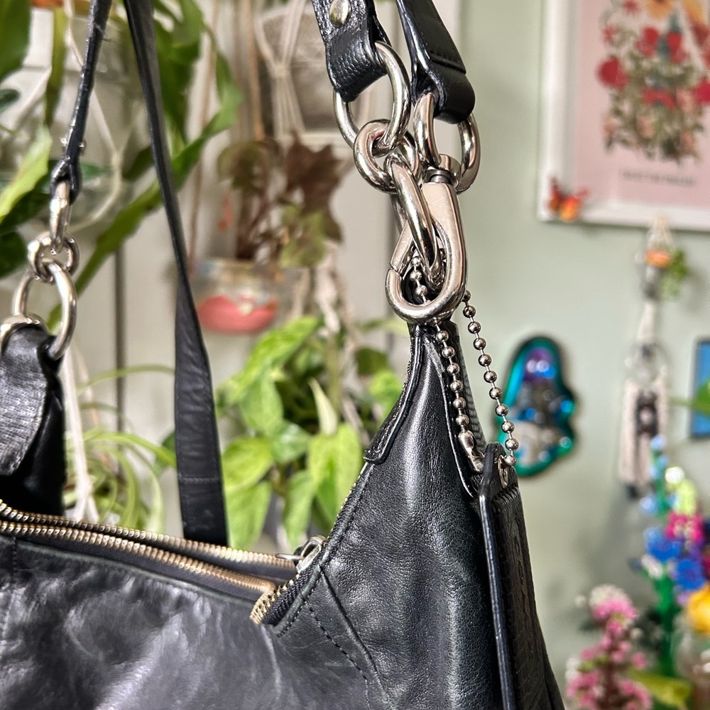 Coach bag with grey lining - Picture 6 of 8